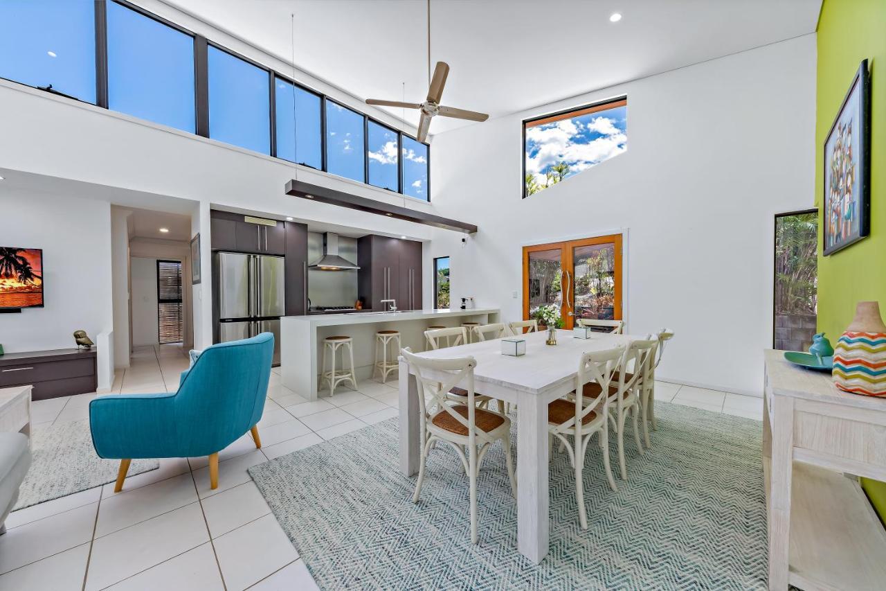 Hilltop Views - Cannonvale Airlie Beach Esterno foto