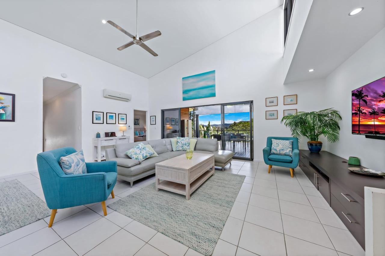 Hilltop Views - Cannonvale Airlie Beach Esterno foto